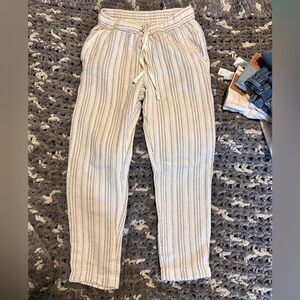 Zara Beige Textured Pants
